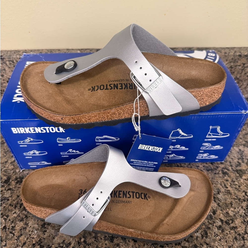 NWT Birkenstock Gizeh BS Silver Women Sandals Size EU 36 W5/ M3 Retails For $113